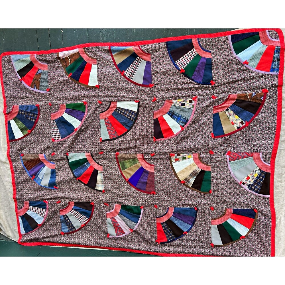 Vintage Hand Tied Grandmother Fan Patchwork Quilt Bedspread Wool Flannel 53x68